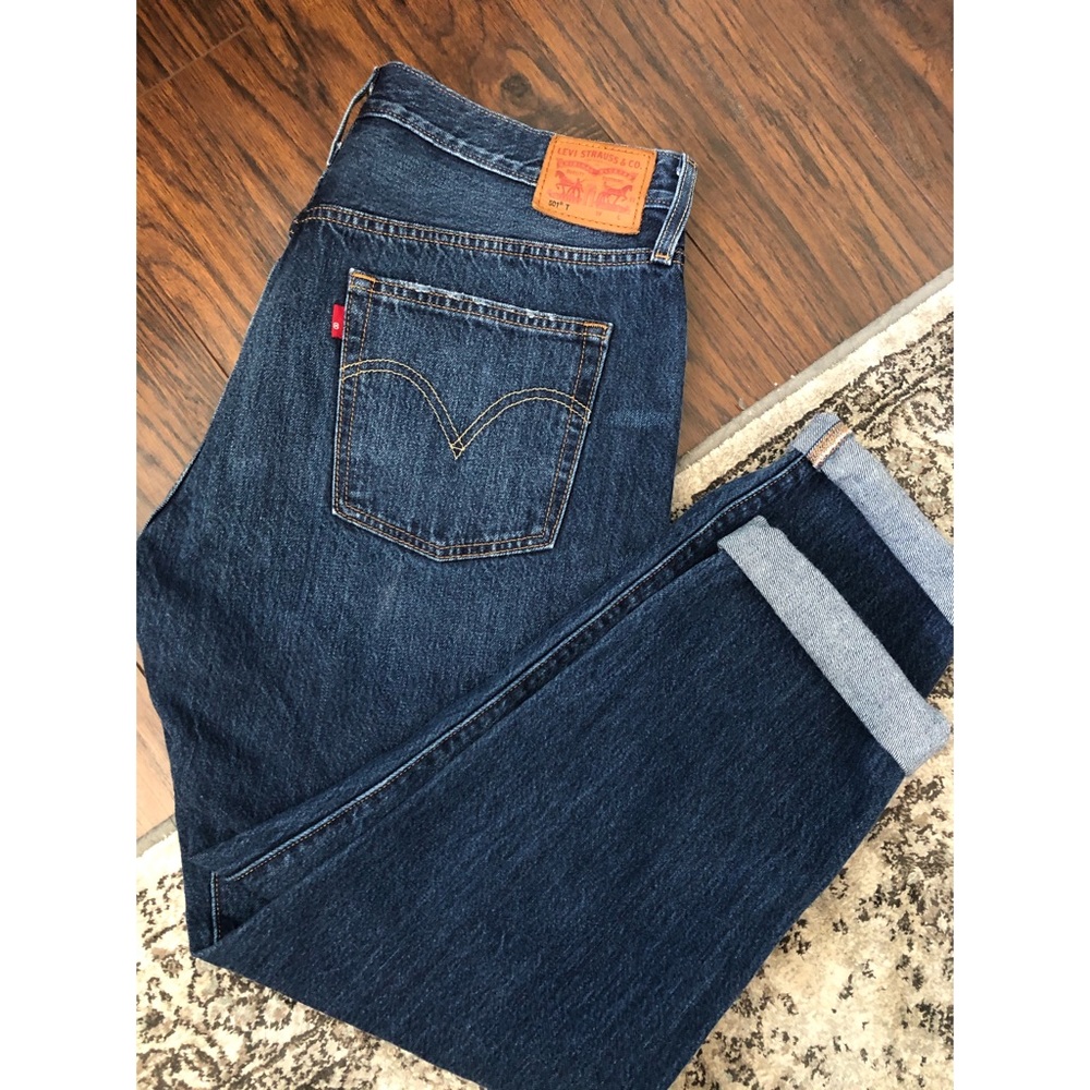 Levis jeans